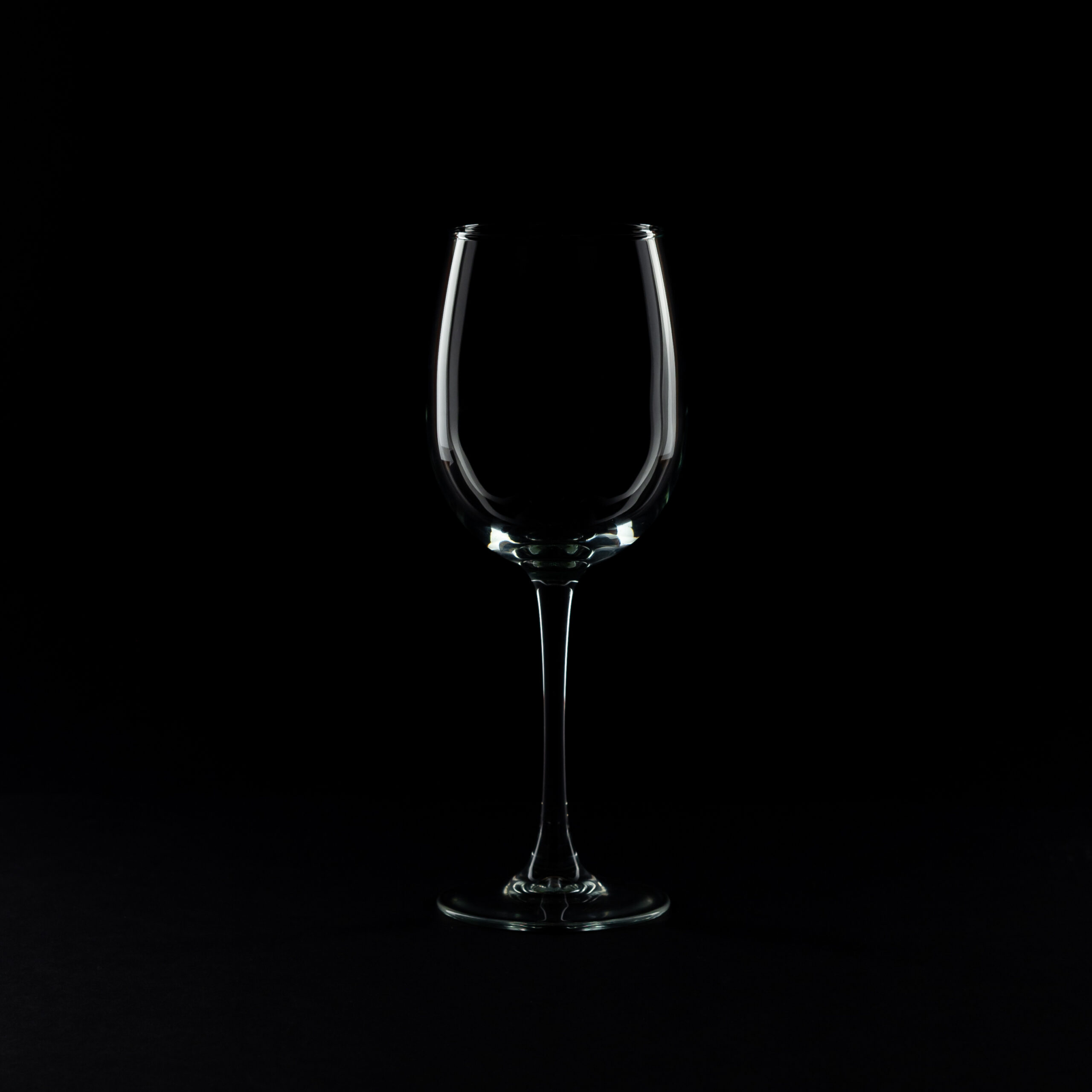 Produkt — 20200425 — Kieliszek do wina